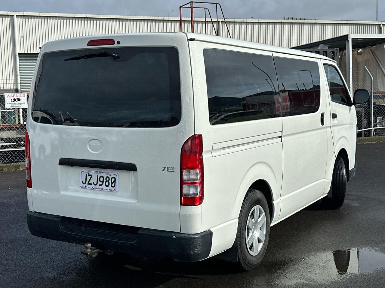 2016 Toyota Hiace