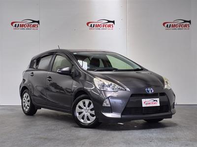 2014 Toyota Aqua - Thumbnail