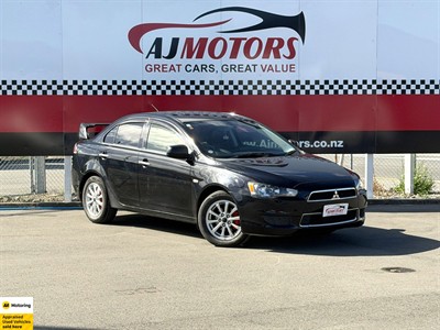 2013 Mitsubishi GALANT - Thumbnail