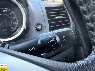 2013 Mitsubishi GALANT - Thumbnail