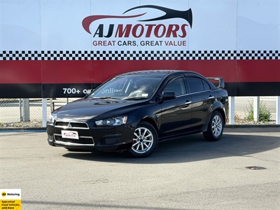 2013 Mitsubishi GALANT - Thumbnail