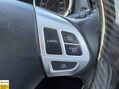 2013 Mitsubishi GALANT - Thumbnail