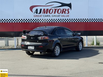 2013 Mitsubishi GALANT - Thumbnail