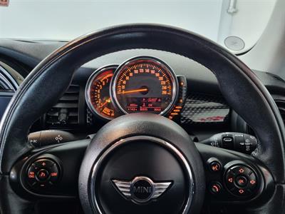 2015 Mini Cooper - Thumbnail