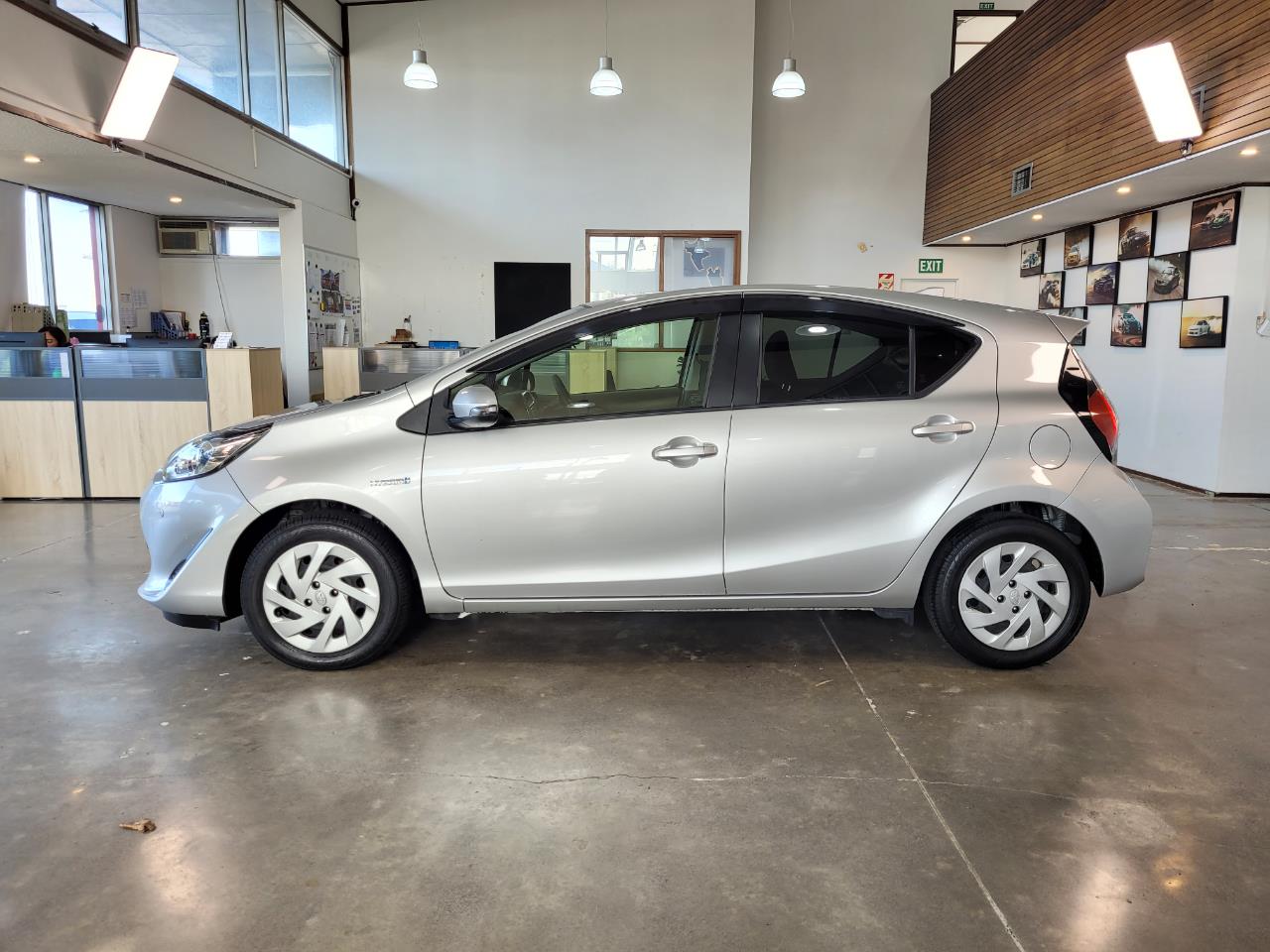 2017 Toyota Aqua