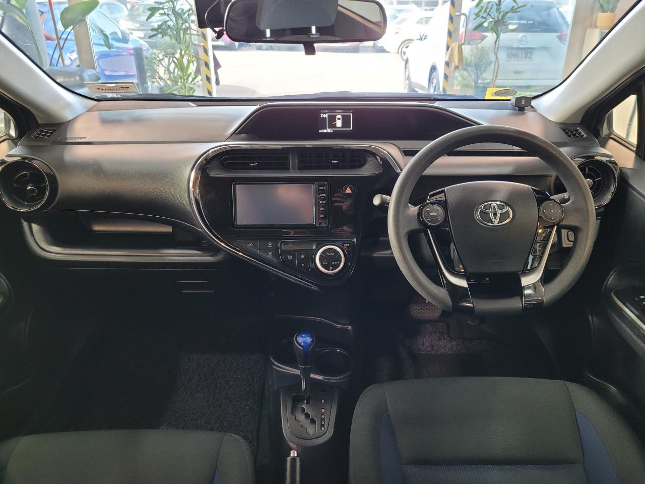 2017 Toyota Aqua