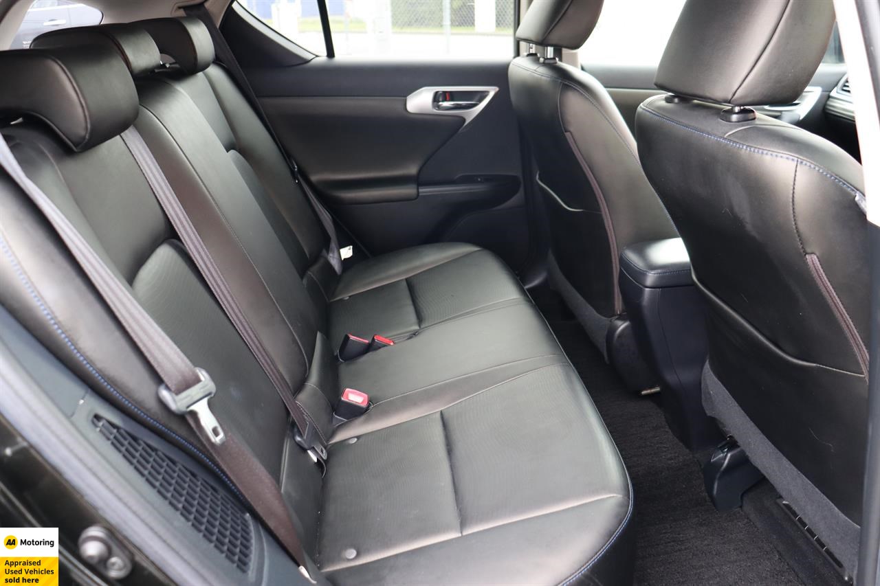 2013 Lexus CT200H