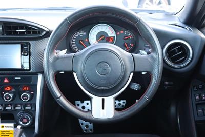 2015 Toyota 86 - Thumbnail