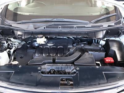 2018 Nissan Elgrand - Thumbnail