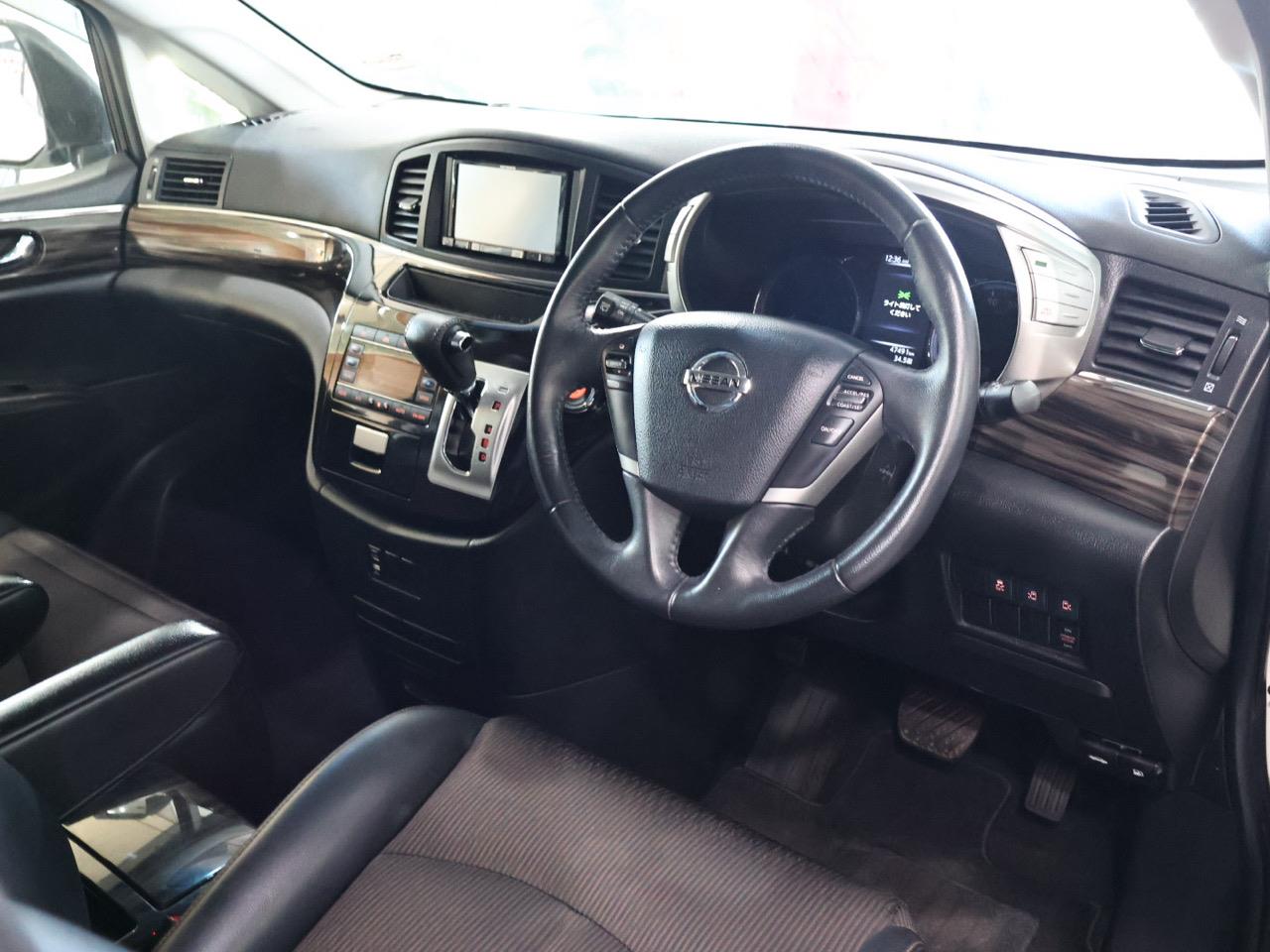 2018 Nissan Elgrand