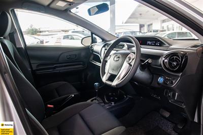2016 Toyota Aqua - Thumbnail