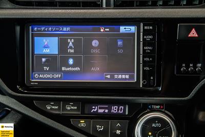 2016 Toyota Aqua - Thumbnail