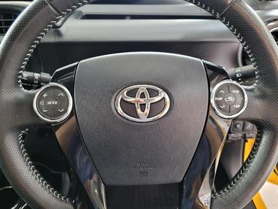 2014 Toyota Aqua - Thumbnail