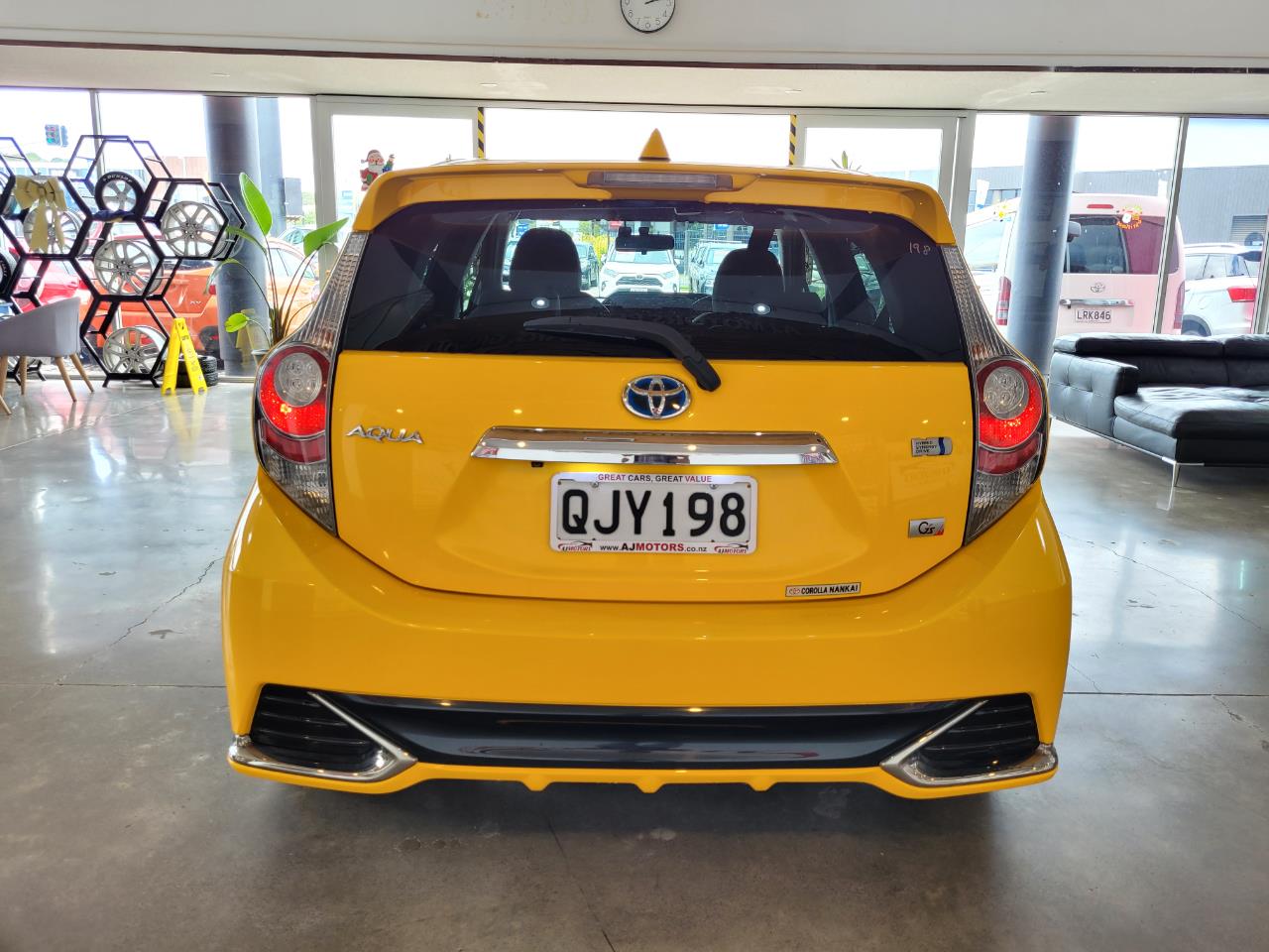 2014 Toyota Aqua