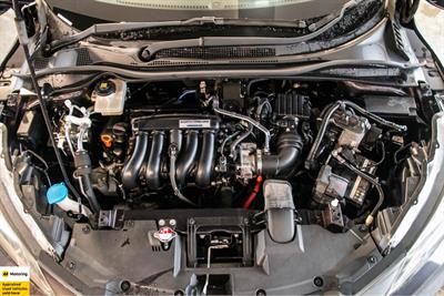 2014 Honda Vezel - Thumbnail