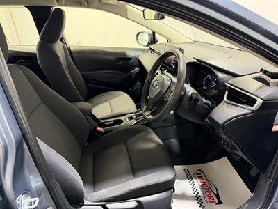 2020 Toyota Corolla - Thumbnail