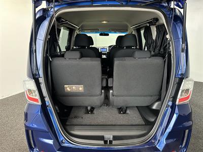 2012 Honda Freed - Thumbnail