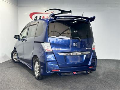 2012 Honda Freed - Thumbnail