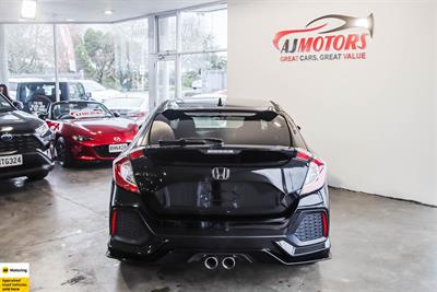 2018 Honda Civic - Thumbnail