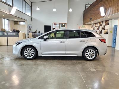 2020 Toyota Corolla - Thumbnail
