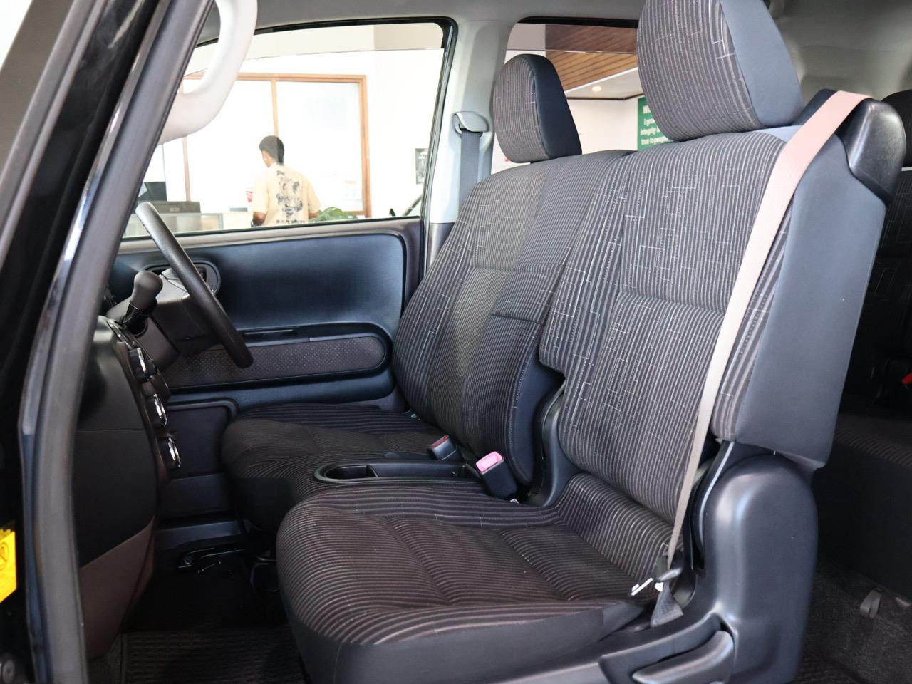 2013 Toyota Spade