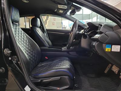 2019 Honda Civic - Thumbnail