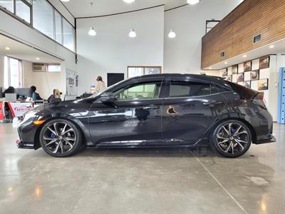 2019 Honda Civic - Thumbnail