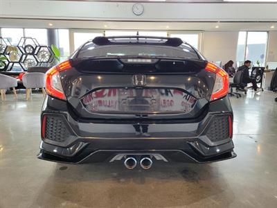 2019 Honda Civic - Thumbnail