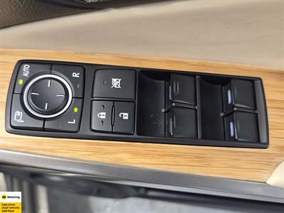 2014 Lexus IS - Thumbnail