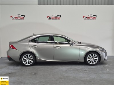 2014 Lexus IS - Thumbnail