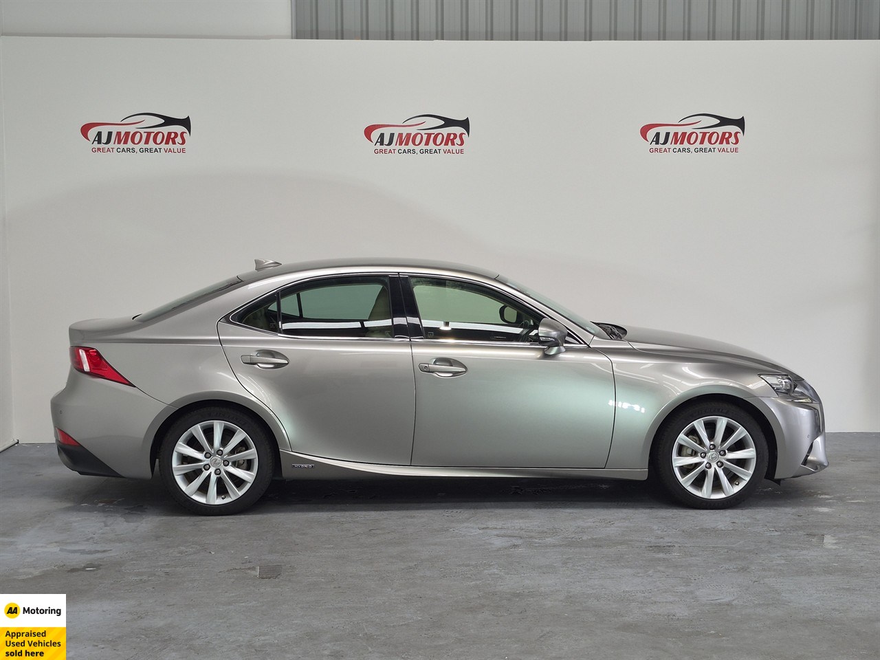2014 Lexus IS