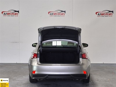 2014 Lexus IS - Thumbnail