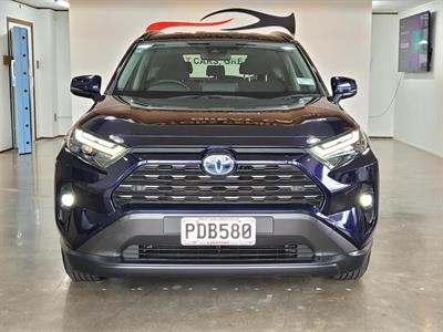 2022 Toyota RAV4 - Thumbnail