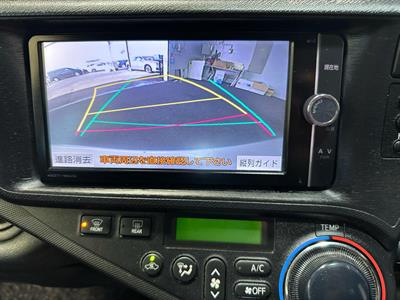 2012 Toyota Aqua - Thumbnail