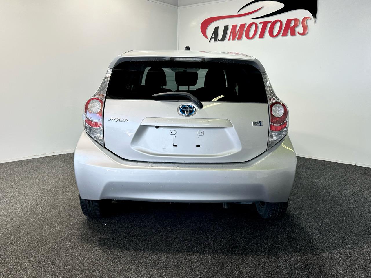 2012 Toyota Aqua