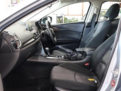 2015 Mazda MAZDA3 - Thumbnail