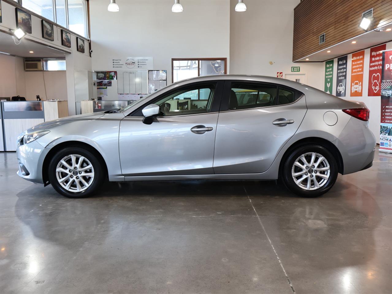 2015 Mazda MAZDA3