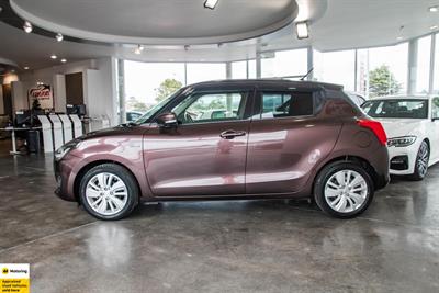 2018 Suzuki Swift - Thumbnail