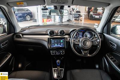 2018 Suzuki Swift - Thumbnail