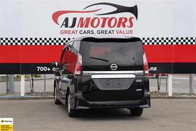 2018 Nissan Serena - Thumbnail