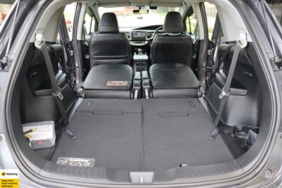 2015 Honda Jade - Thumbnail