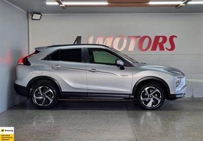 2022 Mitsubishi Eclipse Cross - Thumbnail