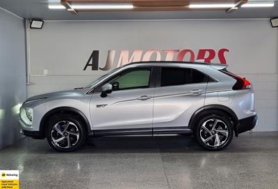 2022 Mitsubishi Eclipse Cross - Thumbnail