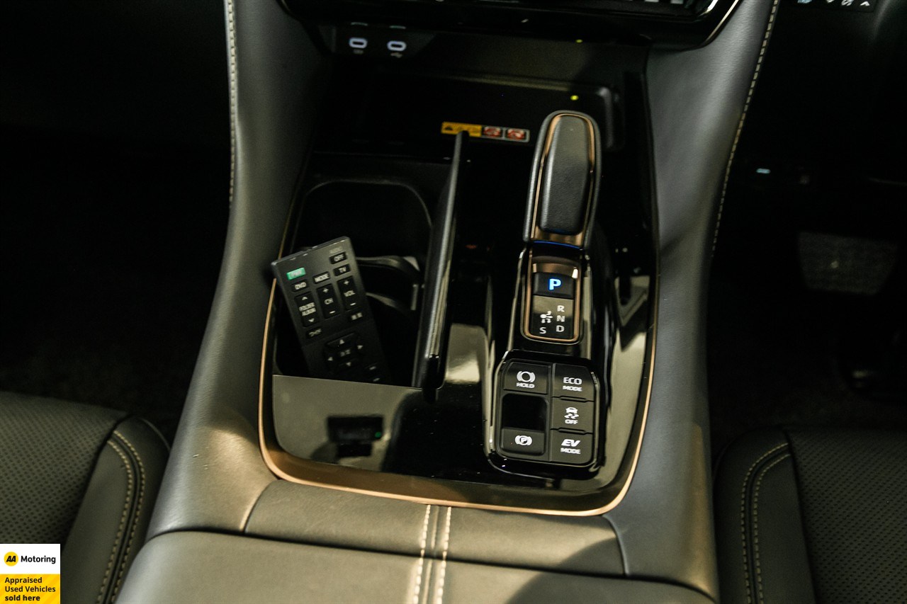 2024 Toyota Alphard