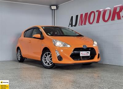 2016 Toyota Aqua - Thumbnail
