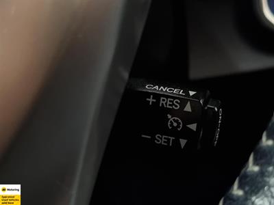 2016 Toyota Aqua - Thumbnail