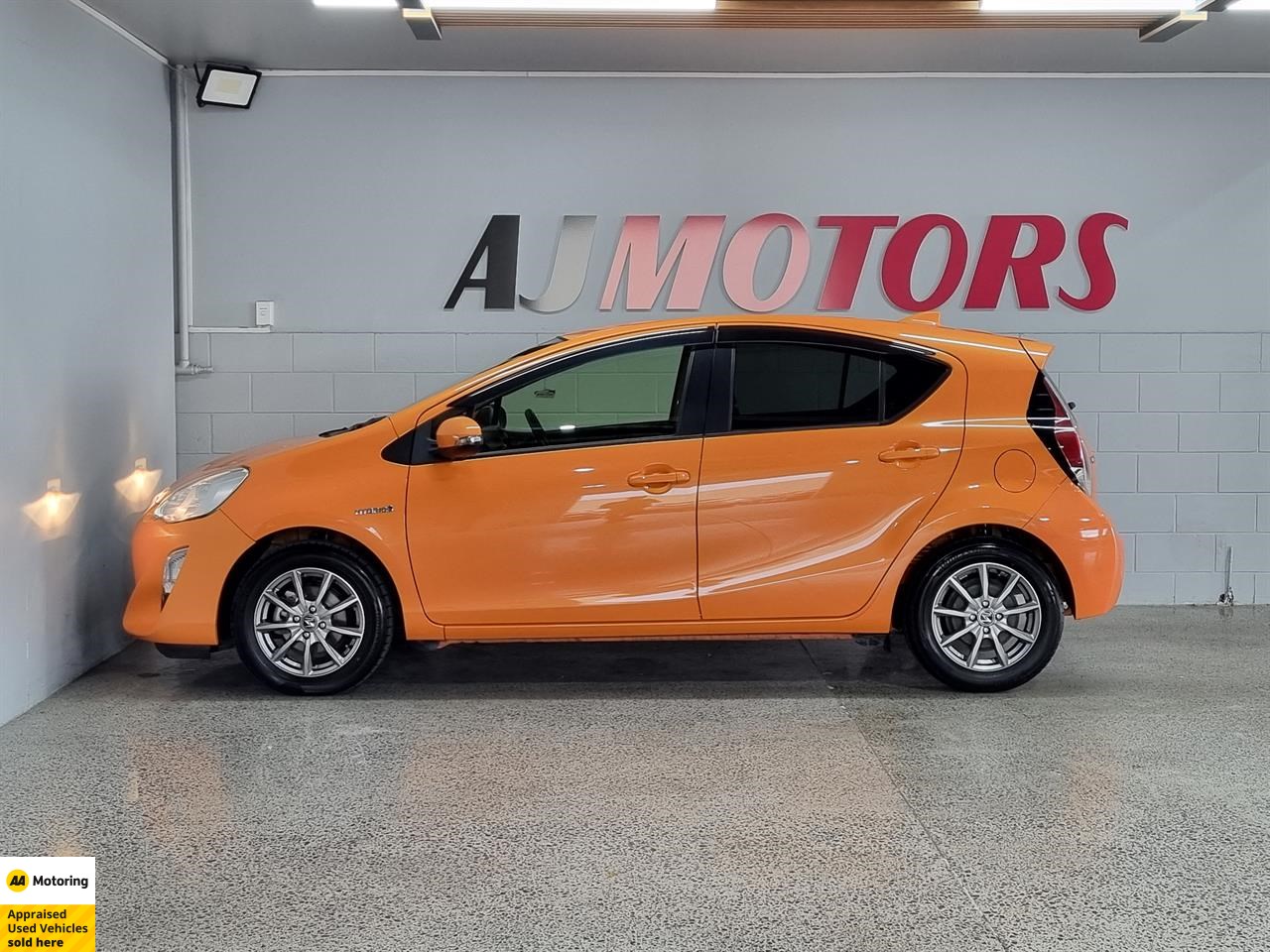 2016 Toyota Aqua