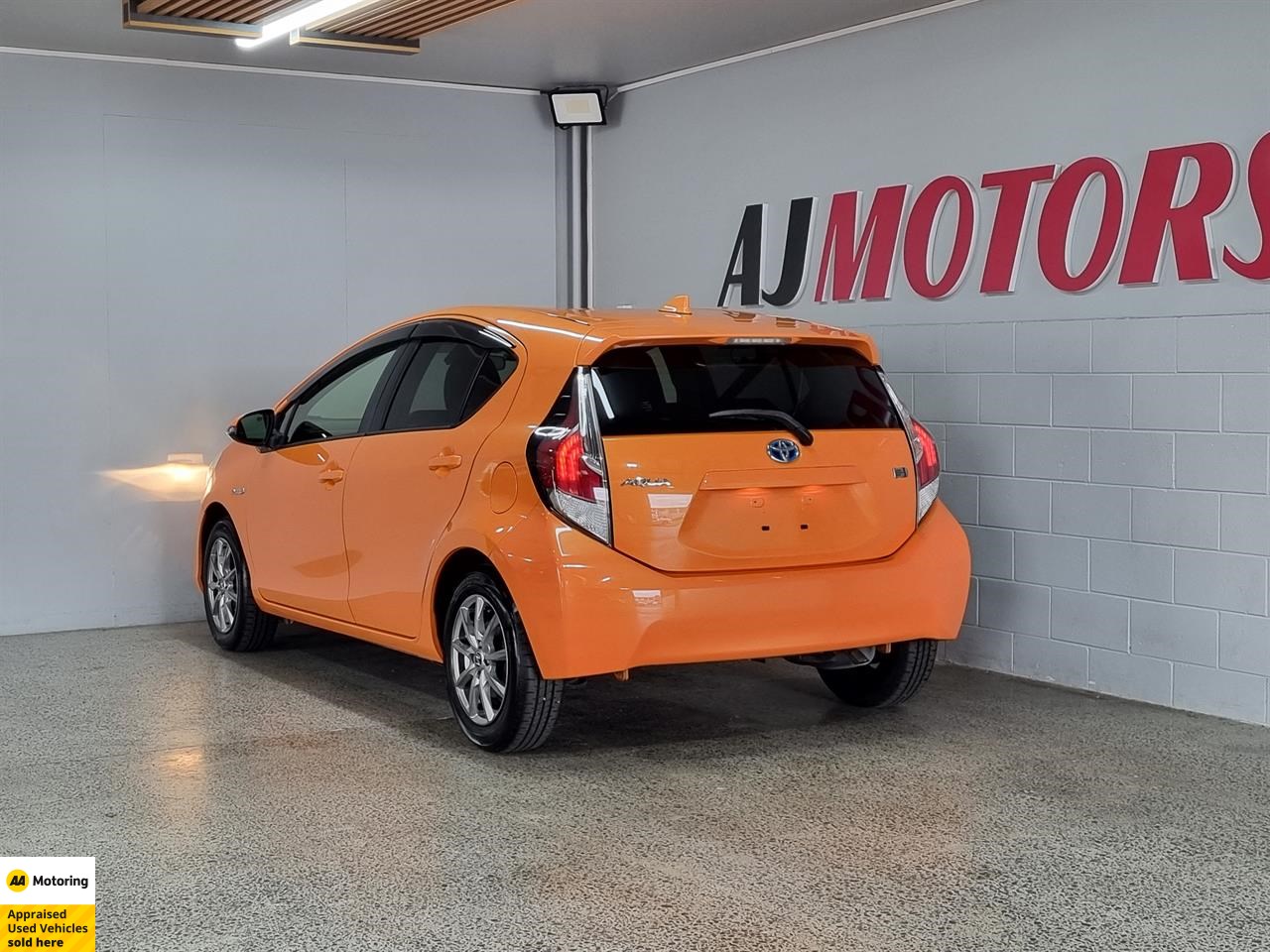 2016 Toyota Aqua