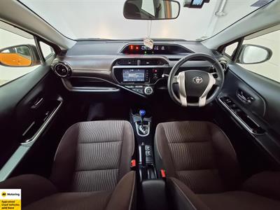 2016 Toyota Aqua - Thumbnail
