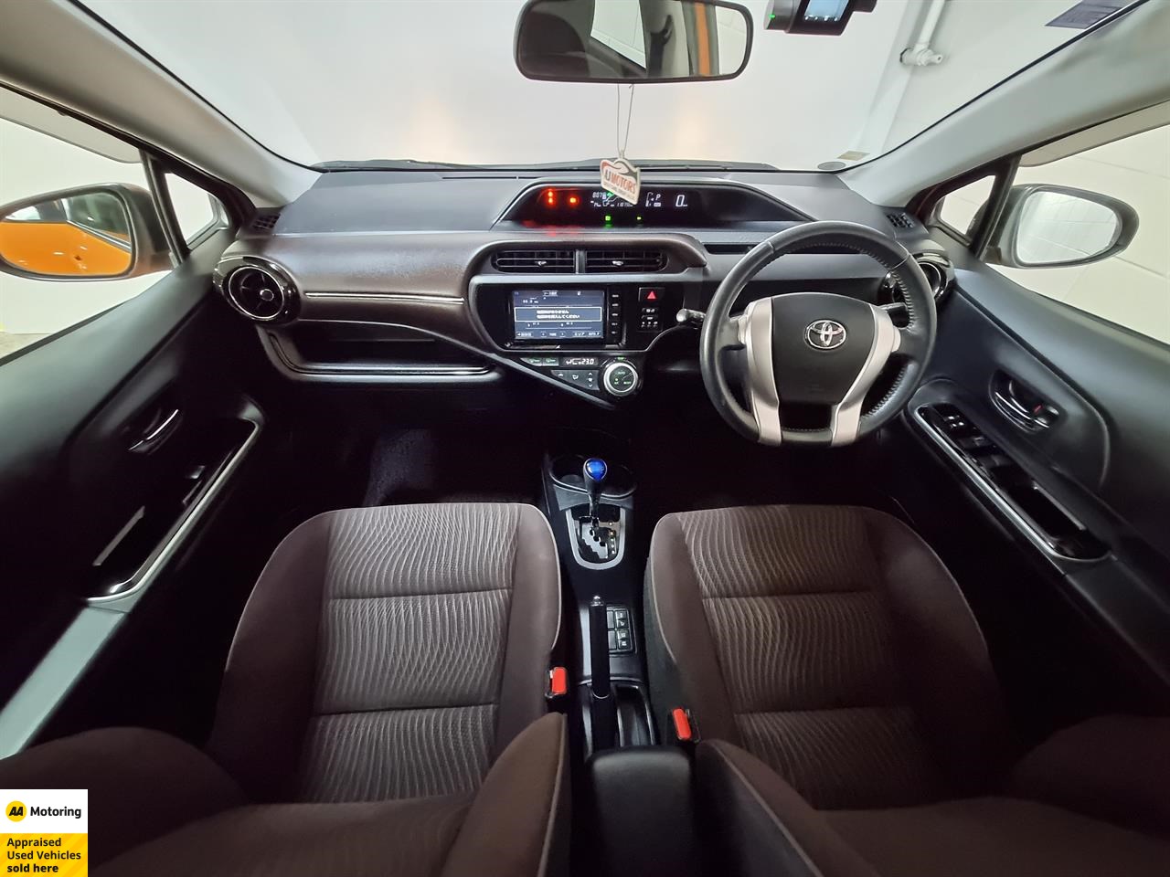 2016 Toyota Aqua